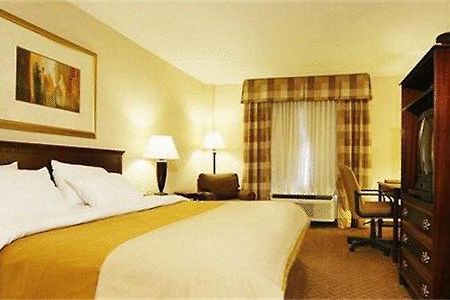 Holiday Inn Express Waterbury Pokój zdjęcie