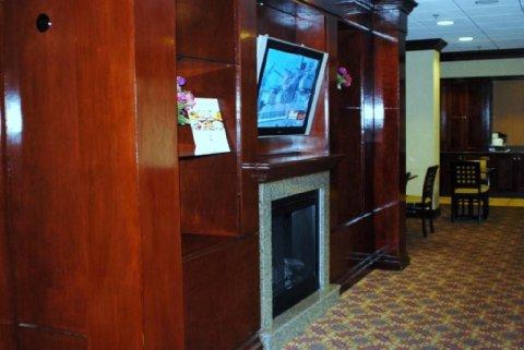 Holiday Inn Express Waterbury Zewnętrze zdjęcie